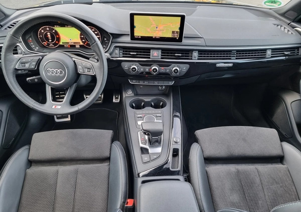 Audi A4 cena 117900 przebieg: 126500, rok produkcji 2019 z Grodków małe 301